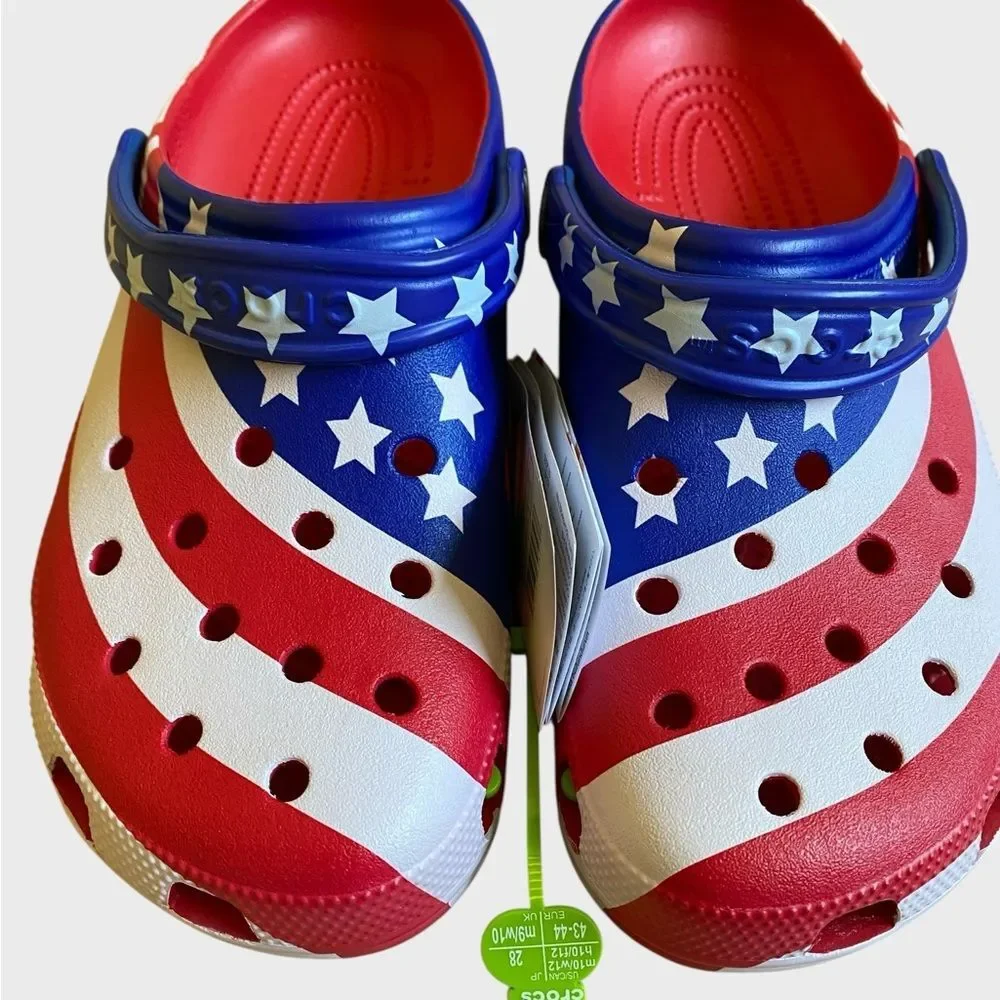 NEW Crocs Classic American Flag Clogs Men’s 9 Women's 11 Team USA Patriotic